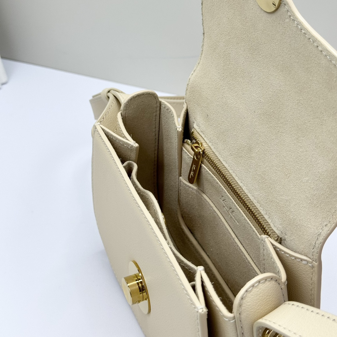 L**o p*ana small ghiera bag 23x16x8 cm