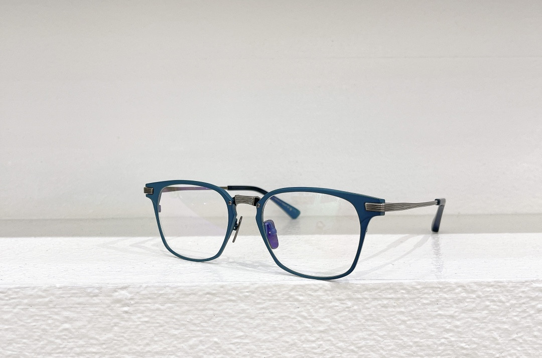 DITA Glasses DTX167 52-19-145 titanium