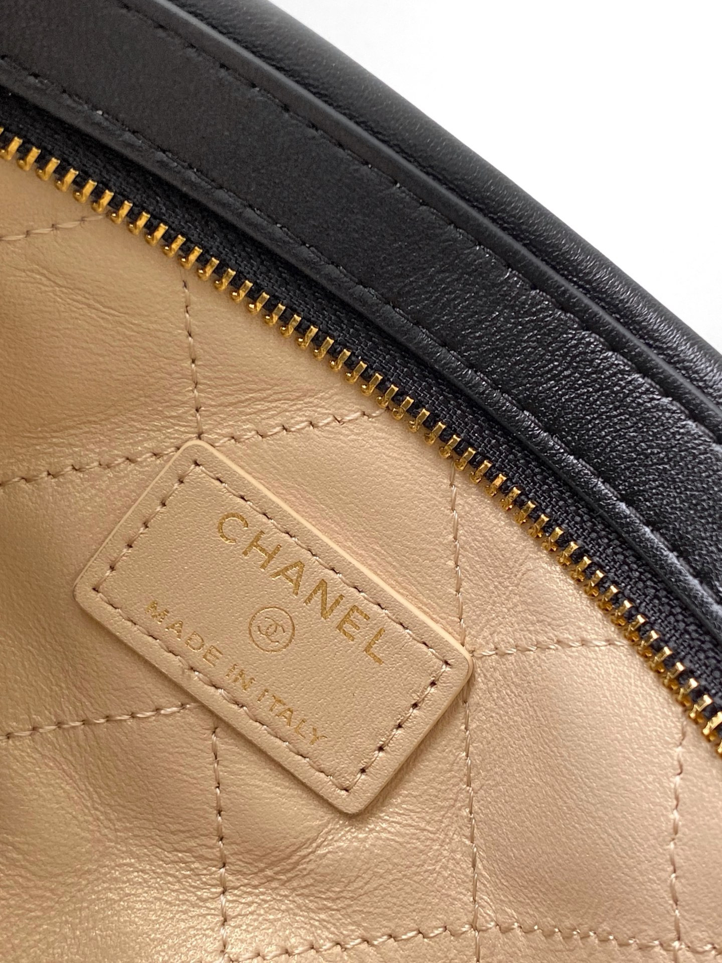 Ch*el clutch with chain 14x24x5cm